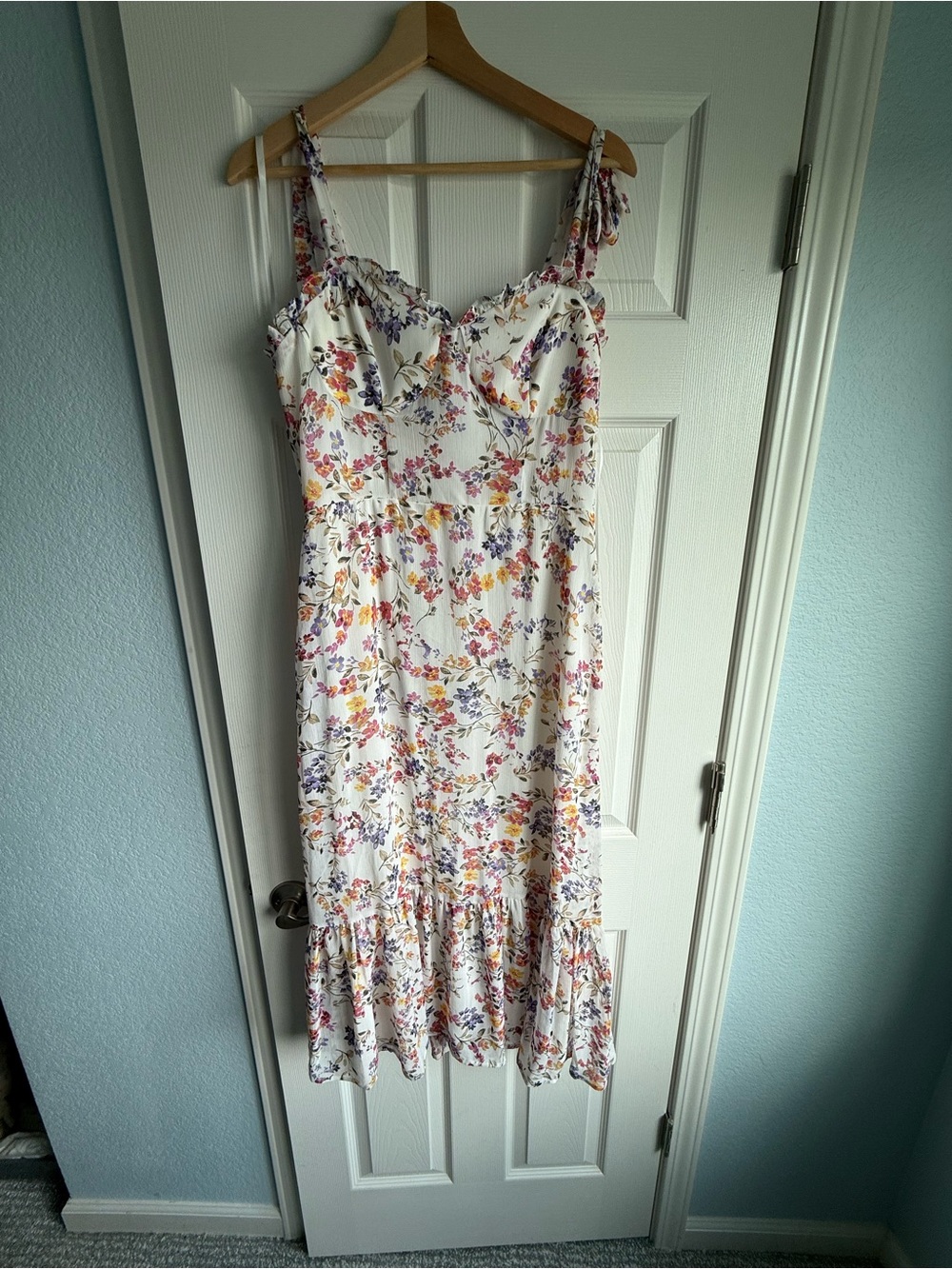 Floral Tie-Shoulder Midi Dress in White